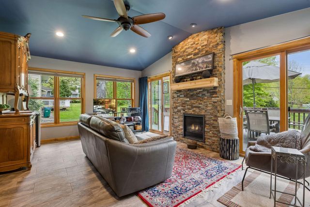 16300 Highwood Drive, Minnetonka, MN 55345