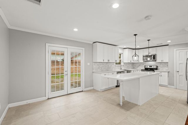 410 Bauxhall Court, Katy, TX 77450