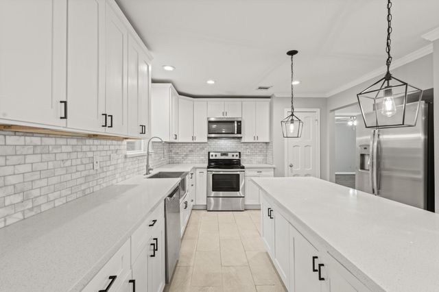 410 Bauxhall Court, Katy, TX 77450