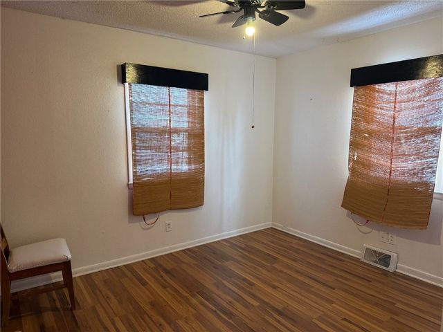 508 S Market Street, Solon, IA 52333