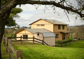 14778 Navarro Ct, La Grange, CA 95329