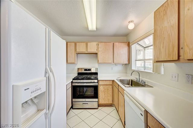 694 Anne Lane 694, Henderson, NV 89015