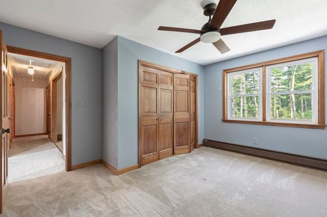 6 Tracey St, Acushnet, MA 02743