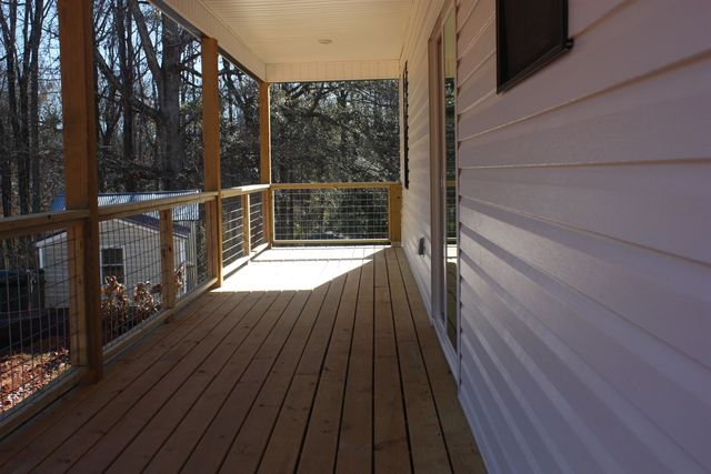 147 Highland Hills Drive, Campobello, SC 29322