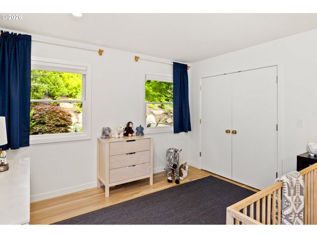 1211 Sw HIGHLAND Rd, Portland, OR 97221