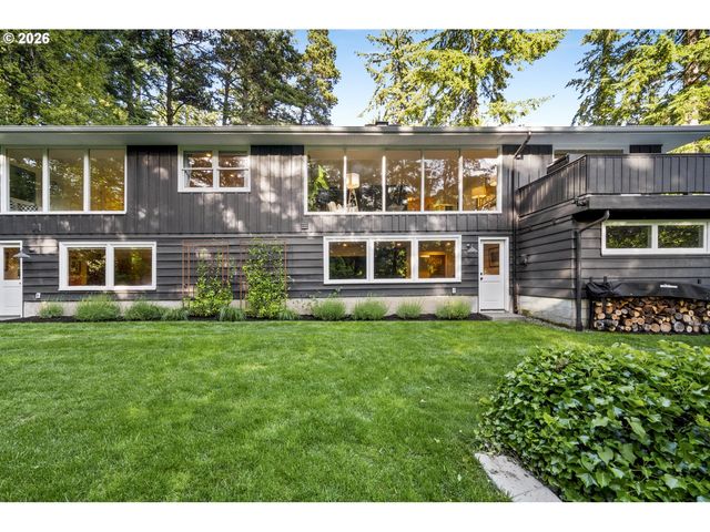 1211 Sw HIGHLAND Rd, Portland, OR 97221