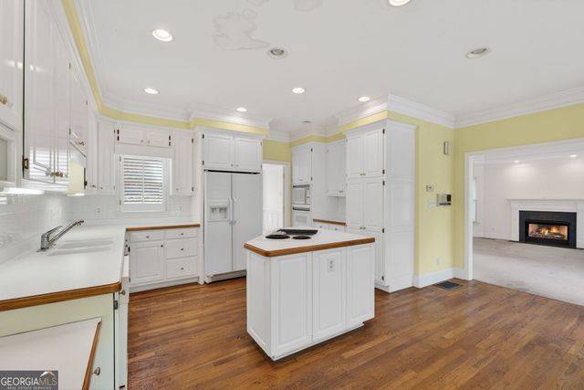 105 Monroe Drive, Mcdonough, GA 30252