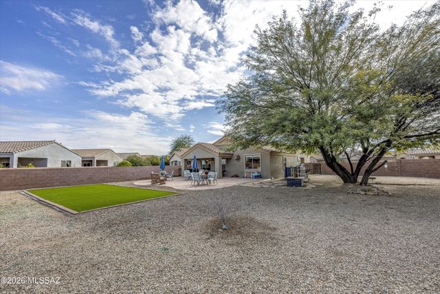 873 E Spring Water Canyon Drive, Sahuarita, AZ 85629