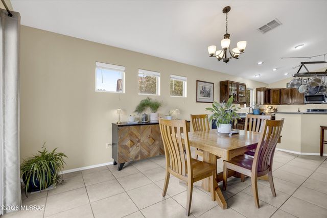 873 E Spring Water Canyon Drive, Sahuarita, AZ 85629