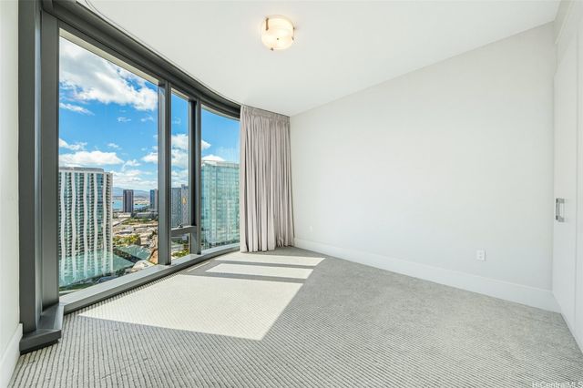 1108 Auahi Street 3305, Honolulu, HI 96814
