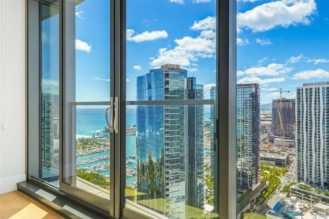 1108 Auahi Street 3305, Honolulu, HI 96814