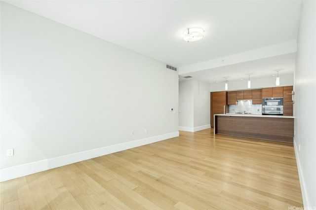 1108 Auahi Street 3305, Honolulu, HI 96814