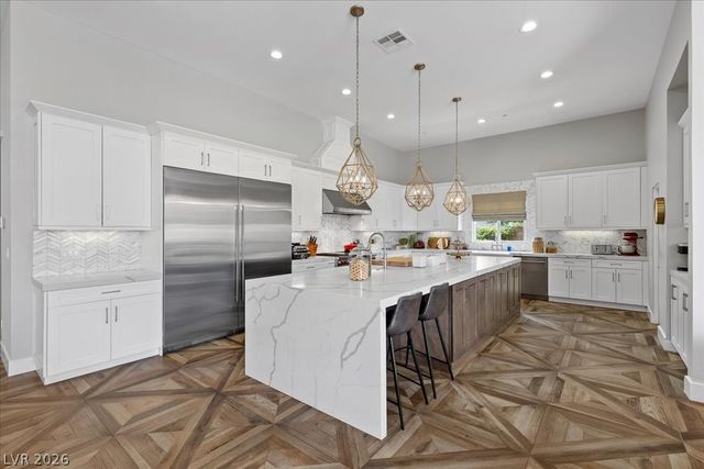 4 Cottonwood Canyon Court, Las Vegas, NV 89141