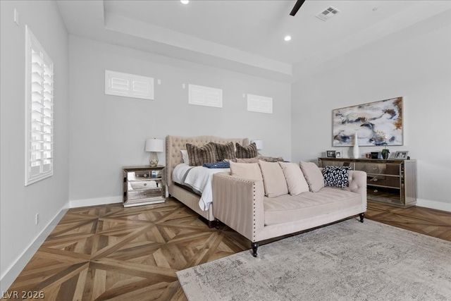 4 Cottonwood Canyon Court, Las Vegas, NV 89141