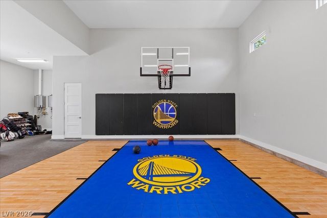 4 Cottonwood Canyon Court, Las Vegas, NV 89141