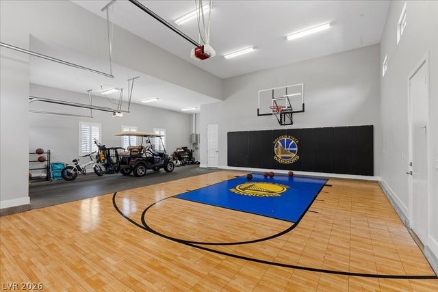 4 Cottonwood Canyon Court, Las Vegas, NV 89141