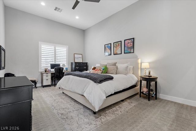 4 Cottonwood Canyon Court, Las Vegas, NV 89141