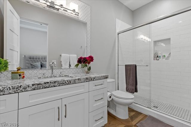 4 Cottonwood Canyon Court, Las Vegas, NV 89141