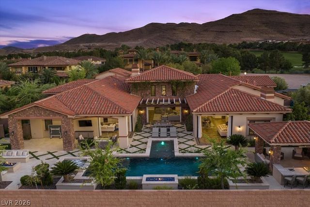 4 Cottonwood Canyon Court, Las Vegas, NV 89141