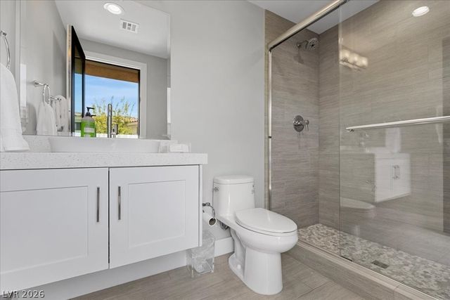 4 Cottonwood Canyon Court, Las Vegas, NV 89141