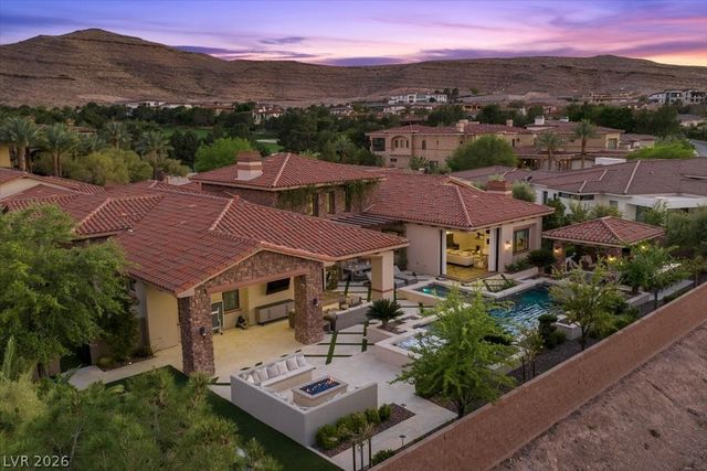 4 Cottonwood Canyon Court, Las Vegas, NV 89141