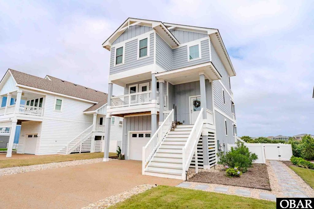 Image 1 of property listing at 629 Cottage Lane Lot 19, Corolla, NC 27927