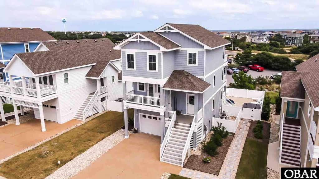 Image 3 of property listing at 629 Cottage Lane Lot 19, Corolla, NC 27927