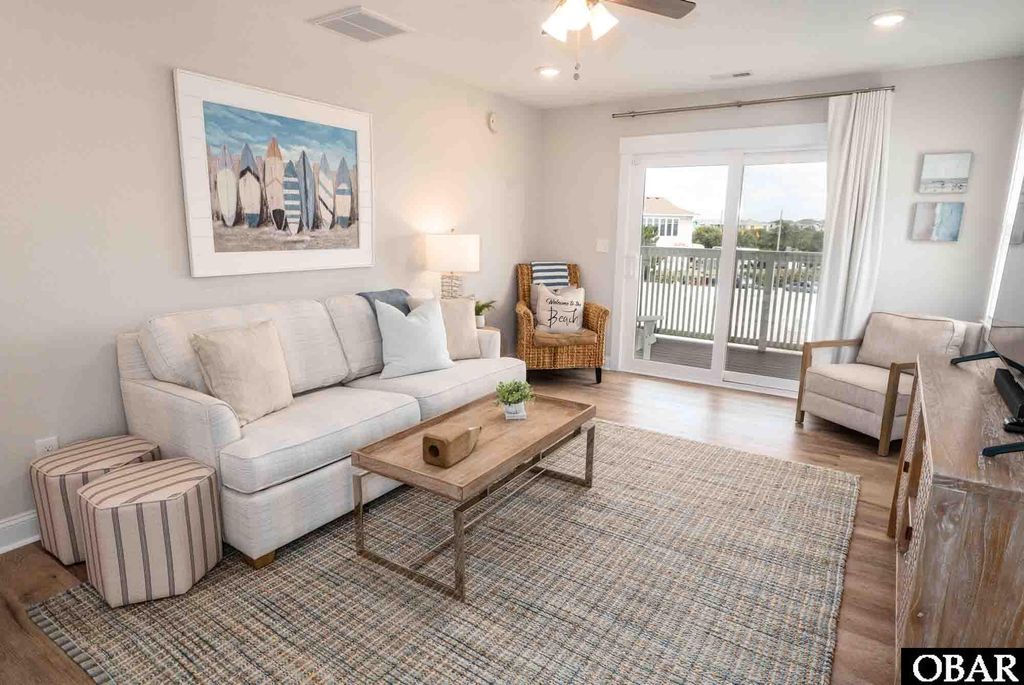 Image 33 of property listing at 629 Cottage Lane Lot 19, Corolla, NC 27927