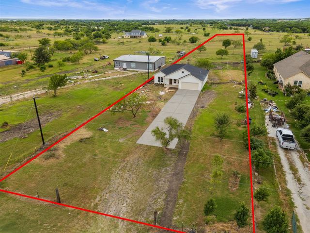 7074 NE County Rd 1050, Rice, TX 75155