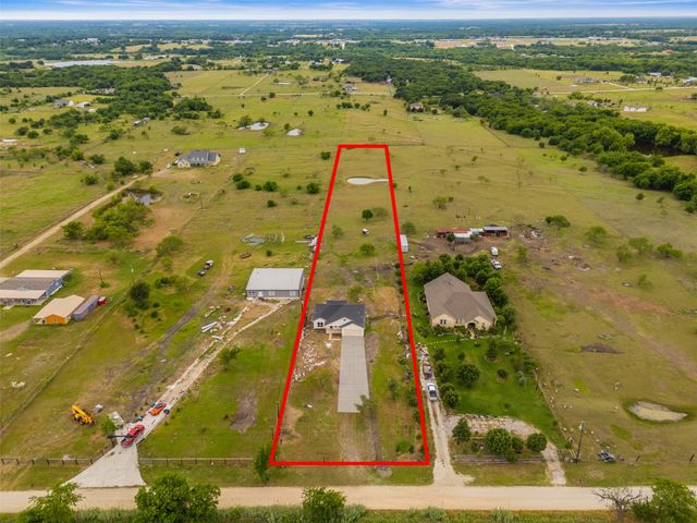 7074 NE County Rd 1050, Rice, TX 75155