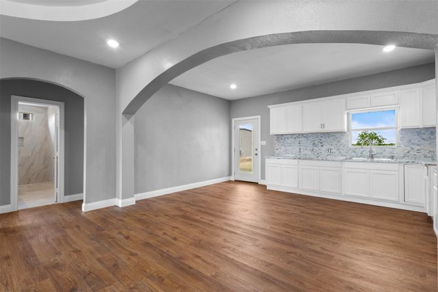 7074 NE County Rd 1050, Rice, TX 75155