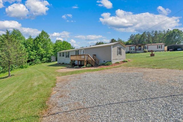 419 Cooks Knob RD, Ferrum, VA 24088