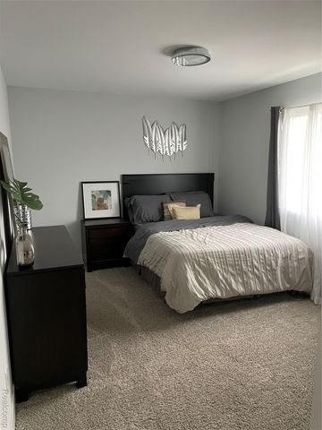 1430 Beachland Boulevard, Waterford Charter Township, MI 48328