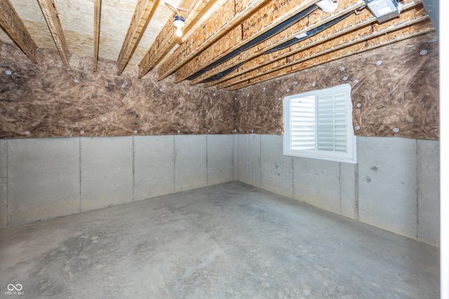 6648 Dogwood Drive, Mccordsville, IN 46055