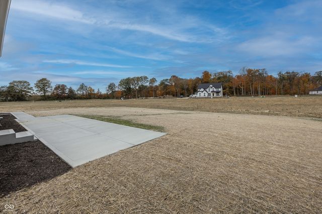 6648 Dogwood Drive, Mccordsville, IN 46055