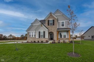 6648 Dogwood Drive, Mccordsville, IN 46055