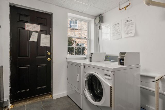 11 Colonial Village Dr 8, Arlington, MA 02474