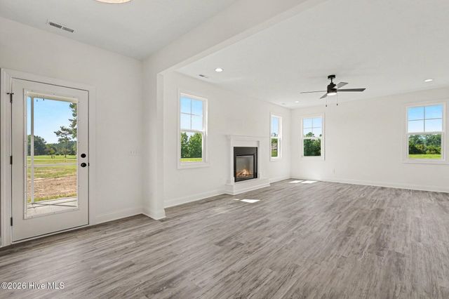 59 Kizzy Drive, Selma, NC 27576