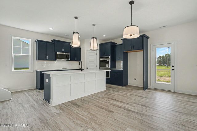 59 Kizzy Drive, Selma, NC 27576