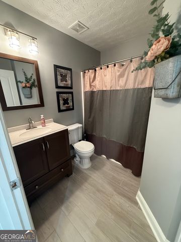 78 Maple Creek Drive, Newnan, GA 30263