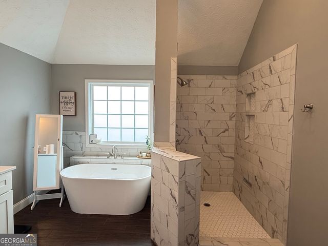 78 Maple Creek Drive, Newnan, GA 30263