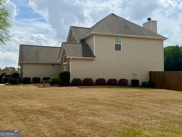 78 Maple Creek Drive, Newnan, GA 30263