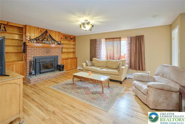 1419 Richlandtown PIKE, Richland Twp, PA 18951