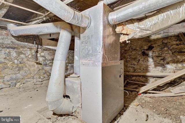 37 E FILBERT ST, Lancaster, PA 17603