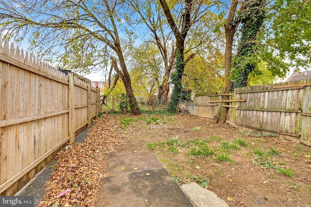 37 E FILBERT ST, Lancaster, PA 17603