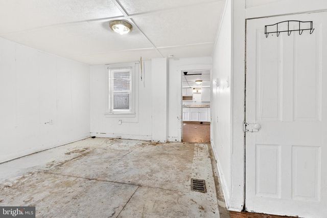 37 E FILBERT ST, Lancaster, PA 17603