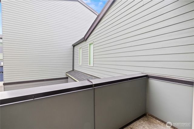 32730 Hemlock Avenue SE, Black Diamond, WA 98010