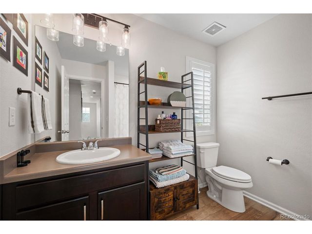 6153 S Jackson Gap Ct, Aurora, CO 80016