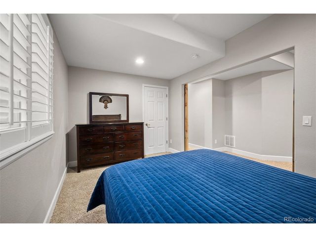 6153 S Jackson Gap Ct, Aurora, CO 80016