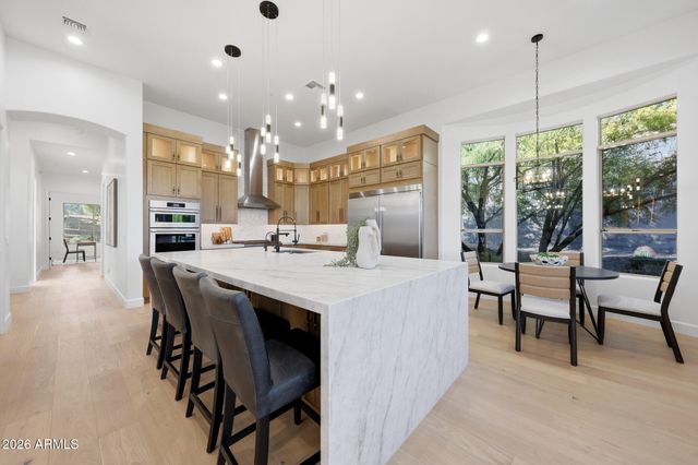 34617 N DESERT RIDGE Drive, Scottsdale, AZ 85262